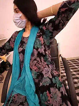 Snapshot of zoya_baby_ chatting on May 16, 11:09 am zoya baby online show from May 16, 11:09 am