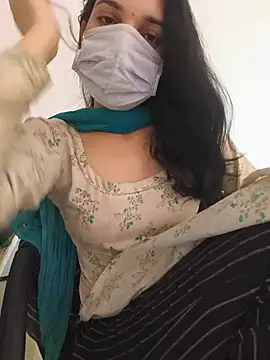 Snapshot of zoya_baby_ chatting on May 29, 6:00 am zoya baby online show from May 29, 6:00 am