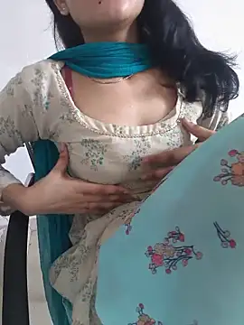 Snapshot of zoya_baby_ chatting on June 18, 10:41 am zoya baby online show from June 18, 10:41 am