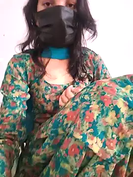 Snapshot of zoya_baby_ chatting on July 13, 4:26 am zoya baby online show from July 13, 4:26 am