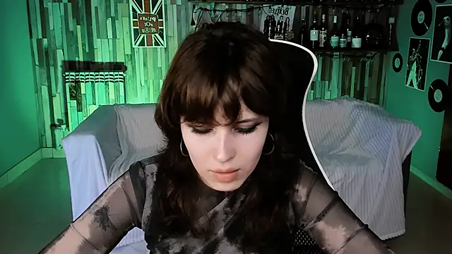 Snapshot of LolaDominara chatting on May 12, 12:35 pm LolaDominara online show from May 12, 12:35 pm