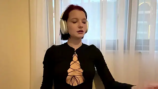 RiaFoxHi online show from May 2, 4:12 pm