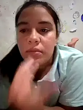 Snapshot of Soy_sashaa chatting on June 6, 3:00 am Soy sashaa online show from June 6, 3:00 am