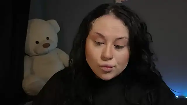 Sofi  Si online show from May 6, 8:03 pm