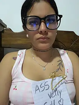 Snapshot of Dirty_0limits chatting on May 15, 5:09 pm Dirty 0limits online show from May 15, 5:09 pm