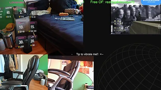 Snapshot of BigDickPlaya101 chatting on June 8, 1:28 am BigDickPlaya101 online show from June 8, 1:28 am