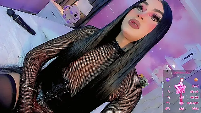 Snapshot of Lexxy_Mattell chatting on July 28, 5:03 am Lexxy Mattell online show from July 28, 5:03 am