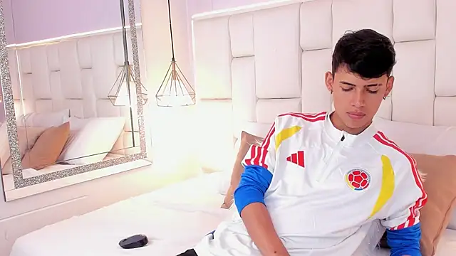 JacobFerrer online show from June 24, 6:18 pm