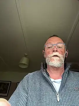 Moonraker64 online show from May 7, 7:25 am