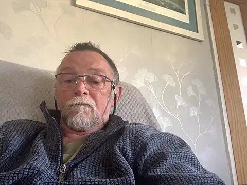 Moonraker64 online show from June 13, 3:32 pm