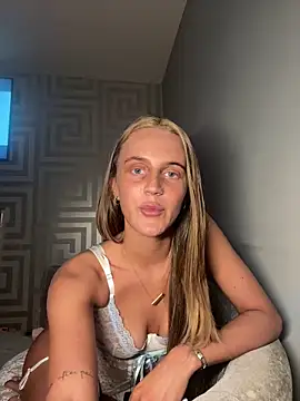 Exotic-Elsie online show from May 13, 9:22 pm