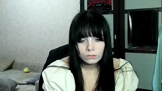 gothicq online show from June 28, 3:51 pm