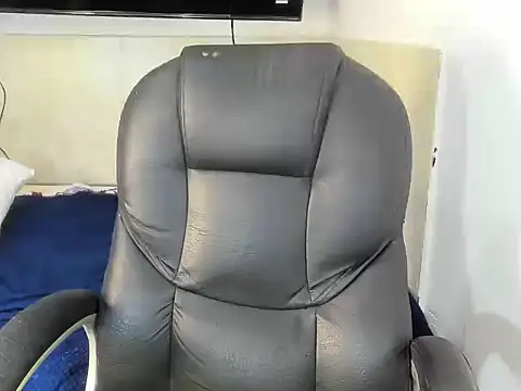 Snapshot of Jesko_Evo69x chatting on July 1, 9:03 pm Jesko Evo69x online show from July 1, 9:03 pm