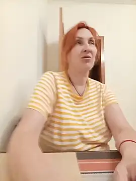 Snapshot of Bel_Nell chatting on June 24, 6:18 pm Bel Nell online show from June 24, 6:18 pm