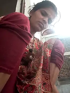 Snapshot of Student_garl_1 chatting on July 7, 8:29 am Student garl 1 online show from July 7, 8:29 am