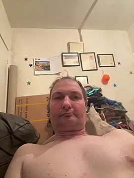 Snapshot of BIGCOCKCUMINSIDEPUSSY chatting on May 11, 8:39 pm BIGCOCKCUMINSIDEPUSSY online show from May 11, 8:39 pm