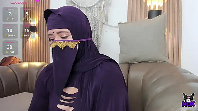Snapshot of yasmin_dina chatting on May 17, 1:40 pm yasmin dina online show from May 17, 1:40 pm