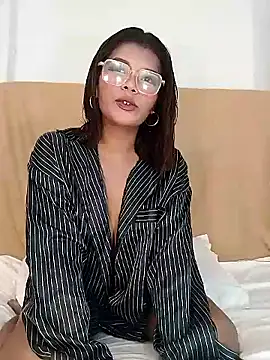 Snapshot of charlene_pretty chatting on June 14, 5:09 am charlene pretty online show from June 14, 5:09 am