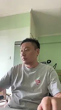 Snapshot of mrcake666 chatting on July 15, 8:41 am mrcake666 online show from July 15, 8:41 am