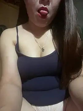 Snapshot of Poppy_dogy chatting on August 4, 12:03 am Poppy dogy online show from August 4, 12:03 am