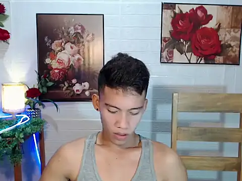 Snapshot of shawn_cole chatting on July 9, 1:04 pm shawn cole online show from July 9, 1:04 pm