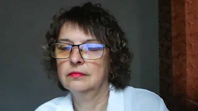 Snapshot of ElizabethGorden chatting on June 1, 11:34 am ElizabethGorden online show from June 1, 11:34 am