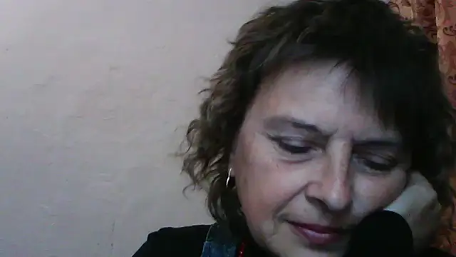 Snapshot of ElizabethGorden chatting on June 3, 2:33 pm ElizabethGorden online show from June 3, 2:33 pm