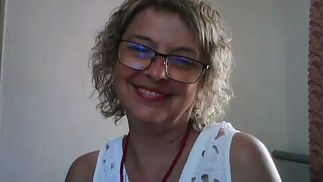 Snapshot of ElizabethGorden chatting on June 28, 7:14 am ElizabethGorden online show from June 28, 7:14 am