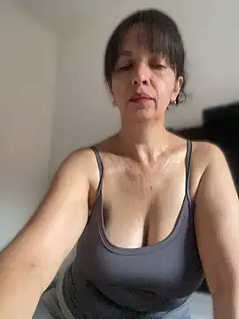 Soy Camila8 online show from June 26, 11:14 am