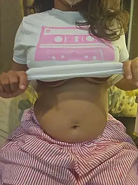 sluttytitties69 online show from June 5, 10:04 pm