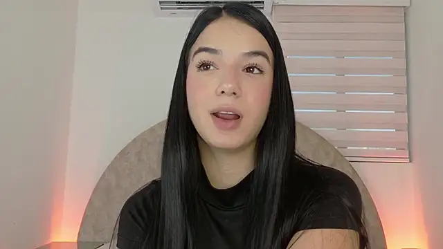 Snapshot of xime_prinss chatting on June 30, 11:55 am xime prinss online show from June 30, 11:55 am