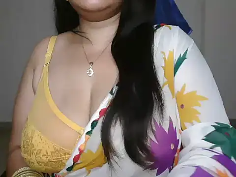 Snapshot of Yanshi23 chatting on June 18, 9:14 am Yanshi23 online show from June 18, 9:14 am