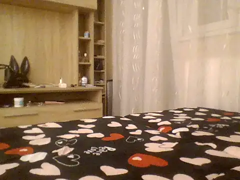 Snapshot of LunaMoonlira chatting on June 2, 8:00 pm LunaMoonlira online show from June 2, 8:00 pm