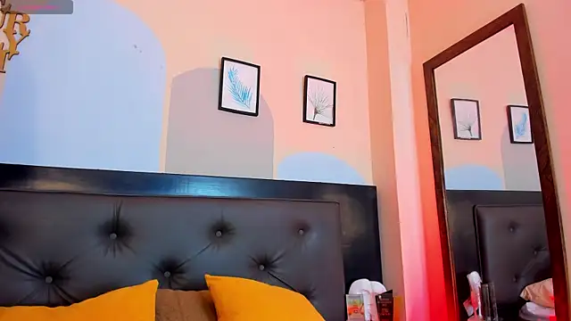 Snapshot of Boy_Mathew chatting on May 27, 11:51 am Boy Mathew online show from May 27, 11:51 am