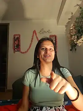Snapshot of adysson_lee chatting on June 10, 4:56 am adysson lee online show from June 10, 4:56 am