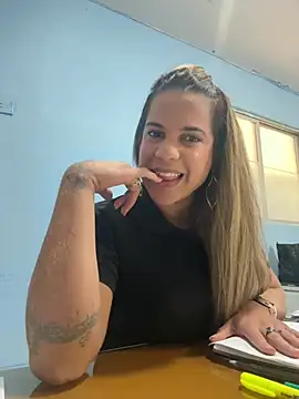 Snapshot of Casada_Ninja chatting on June 30, 1:01 pm Casada Ninja online show from June 30, 1:01 pm