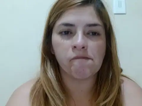 Snapshot of Catalina_sweet_ws chatting on June 17, 9:45 am Catalina sweet ws online show from June 17, 9:45 am