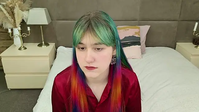 elsie fleur online show from May 5, 6:43 am