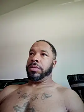 yoursexydaddy8181 online show from June 3, 12:08 pm