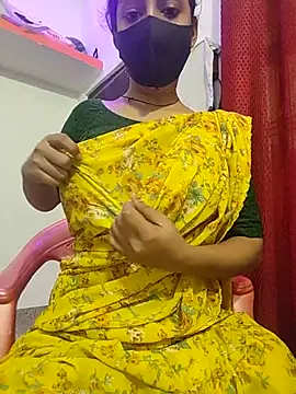 Snapshot of payalsingh20 chatting on June 12, 5:50 am payalsingh20 online show from June 12, 5:50 am