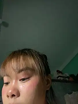 Snapshot of Cry_sexy chatting on May 18, 3:18 pm Cry sexy online show from May 18, 3:18 pm