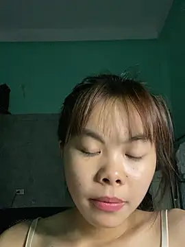 Snapshot of Cry_sexy chatting on June 3, 4:56 pm Cry sexy online show from June 3, 4:56 pm