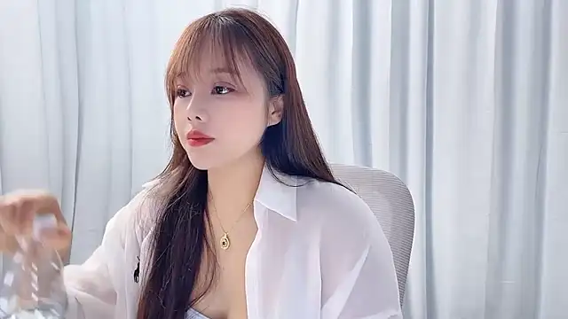 Qingqing19 online show from June 5, 1:56 am
