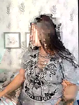 Snapshot of Isabella_cherry69 chatting on May 22, 3:24 am Isabella cherry69 online show from May 22, 3:24 am