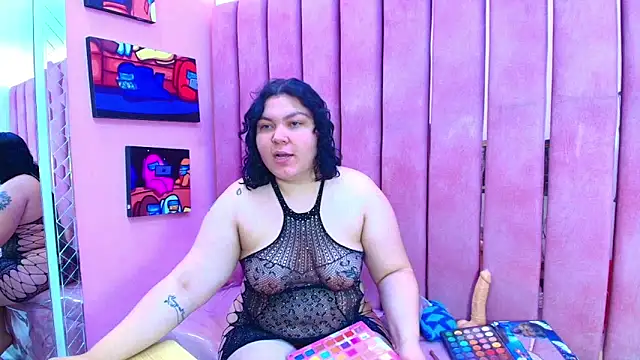 Snapshot of Sweet_Nova_ chatting on June 16, 11:46 am Sweet Nova online show from June 16, 11:46 am