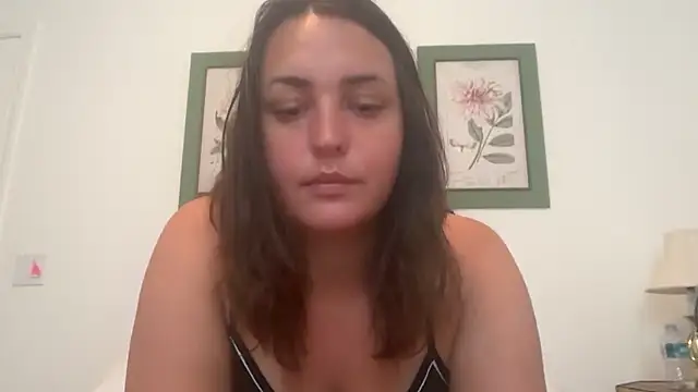 Anniehelen online show from May 6, 7:41 pm