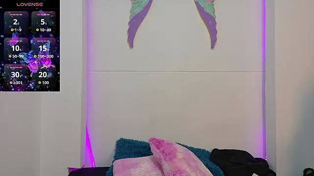 Snapshot of Katia_Rose23 chatting on August 3, 7:17 pm Katia Rose23 online show from August 3, 7:17 pm