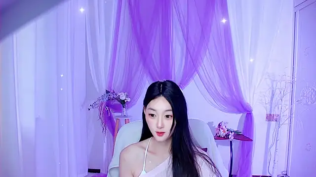 Tili Lucky online show from August 8, 1:08 am