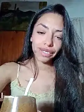 Snapshot of CasiTuya chatting on May 9, 4:06 am CasiTuya online show from May 9, 4:06 am