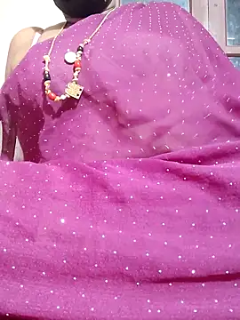 Snapshot of tamilkavitha123 chatting on May 28, 7:05 am tamilkavitha123 online show from May 28, 7:05 am